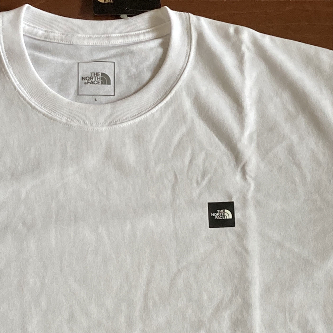 THE NORTH FACE(ザノースフェイス)の新品　THE NORTH FACE ノースフェイスTシャツ メンズのトップス(Tシャツ/カットソー(半袖/袖なし))の商品写真