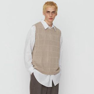 COMOLI - mfpen Typo Knit Vest