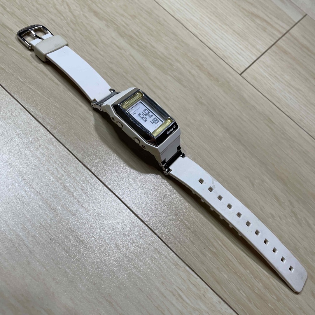 CASIO(カシオ)のCASIO Baby-G WHITE レディース 腕時計 レディースのファッション小物(腕時計)の商品写真