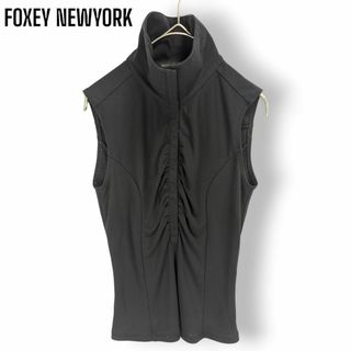 フォクシーニューヨーク(FOXEY NEW YORK)の【美品】フォクシー ノースリーブ ブラウス カットソー トップス プルオーバー(カットソー(半袖/袖なし))