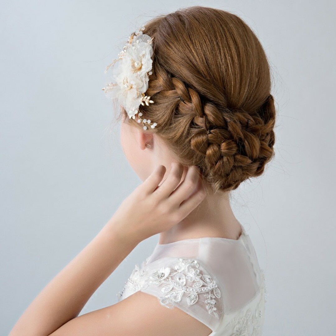 髪飾り　花　結婚式ウェディング　披露宴　ヘッドドレス ブライダル ヘアピン　簡単 レディースのヘアアクセサリー(ヘアピン)の商品写真