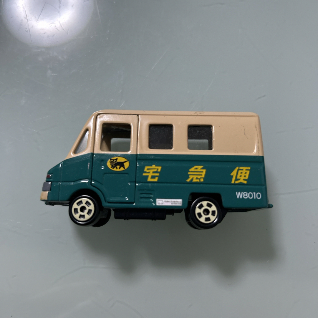 ヤマト運輸　トラック　トミカ エンタメ/ホビーのおもちゃ/ぬいぐるみ(ミニカー)の商品写真