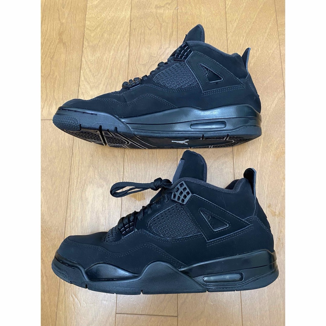 NIKE(ナイキ)のair jordan 4 black cat メンズの靴/シューズ(スニーカー)の商品写真