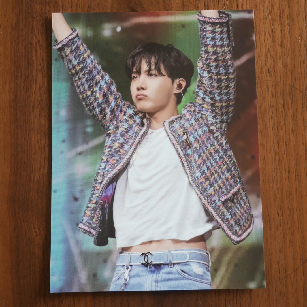 防弾少年団(BTS)(ボウダンショウネンダン)のBTS J-HOPE POSTCARD セット エンタメ/ホビーのタレントグッズ(アイドルグッズ)の商品写真