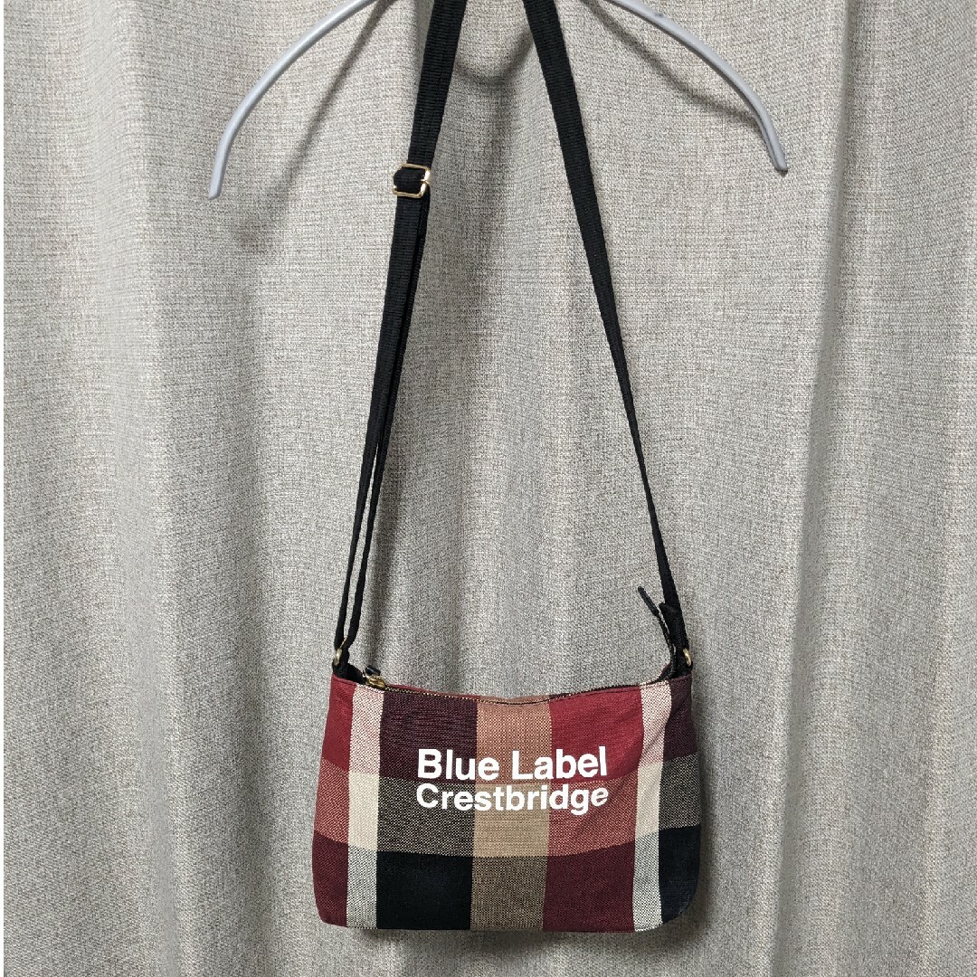 BLUE LABEL CRESTBRIDGE(ブルーレーベルクレストブリッジ)のブルーレーベルクレストブリッジ　ショルダーバッグ レディースのバッグ(ショルダーバッグ)の商品写真