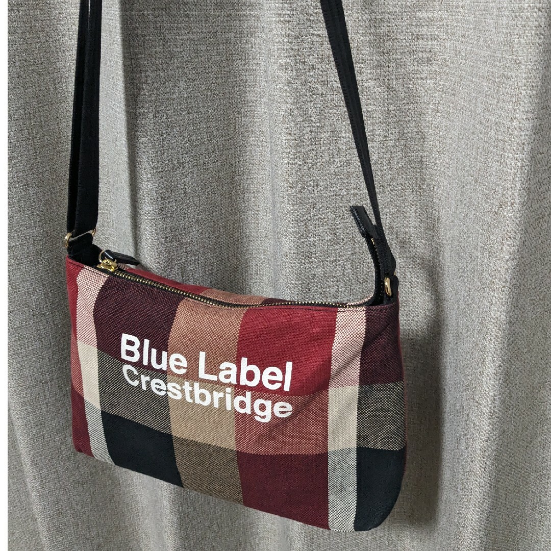 BLUE LABEL CRESTBRIDGE(ブルーレーベルクレストブリッジ)のブルーレーベルクレストブリッジ　ショルダーバッグ レディースのバッグ(ショルダーバッグ)の商品写真