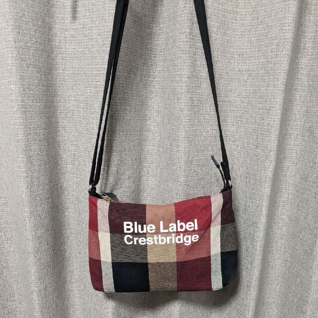 BLUE LABEL CRESTBRIDGE(ブルーレーベルクレストブリッジ)のブルーレーベルクレストブリッジ　ショルダーバッグ レディースのバッグ(ショルダーバッグ)の商品写真