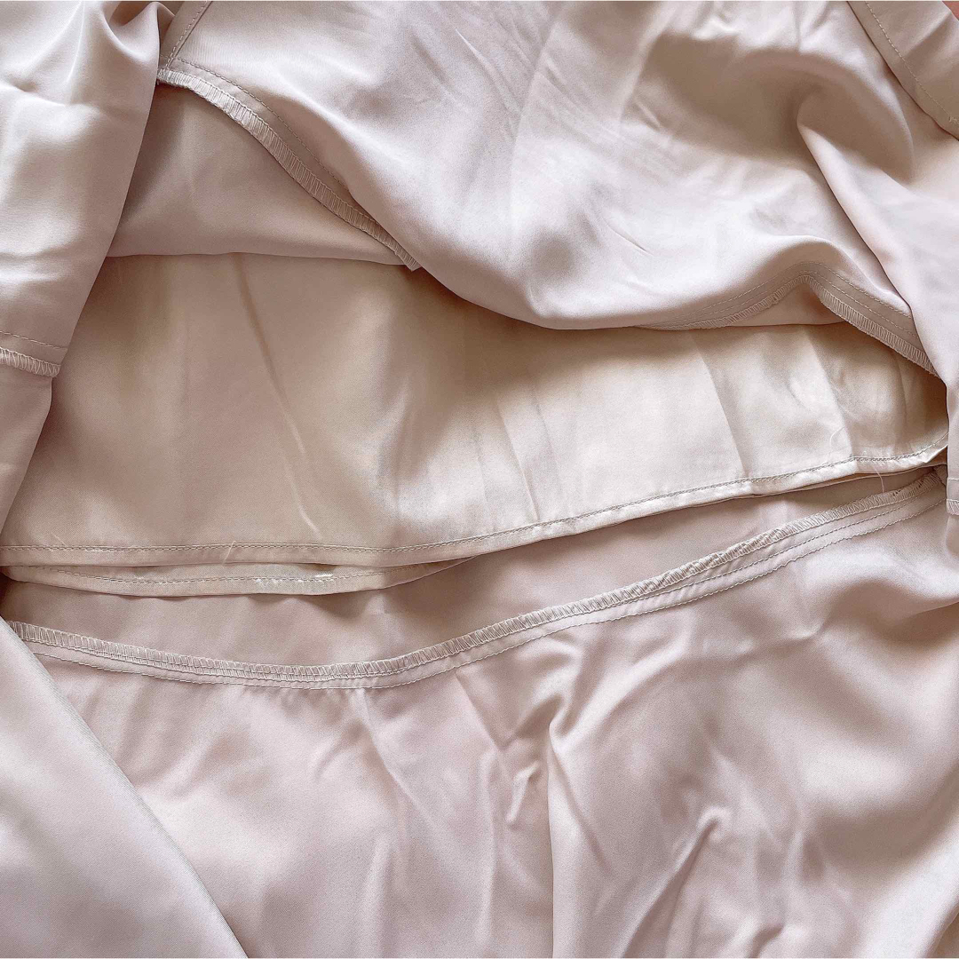 GRL(グレイル)のGRL フリルアシンメトリースカート gc92 オフベージュ ホワイト 白色 レディースのスカート(ロングスカート)の商品写真