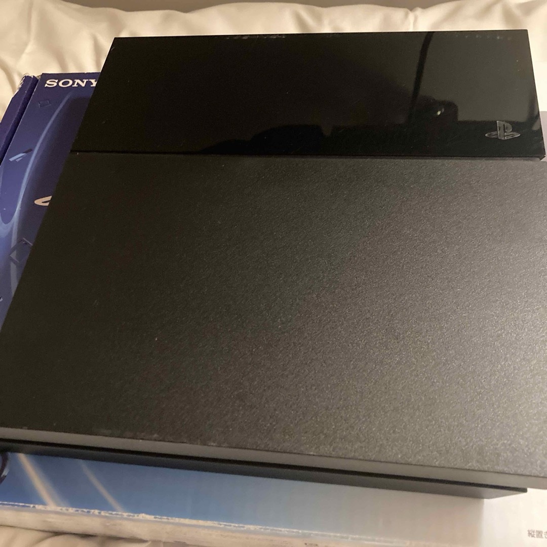 PlayStation®4 ジェット・ブラック 500GB CUH-1000A PlayStation®4 ジェット・ブラック 500GB CUH-1000A