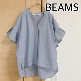 レイビームス(Ray BEAMS)のBEAMS ビームス　半袖　フリル　ブラウス　Vネック(シャツ/ブラウス(半袖/袖なし))