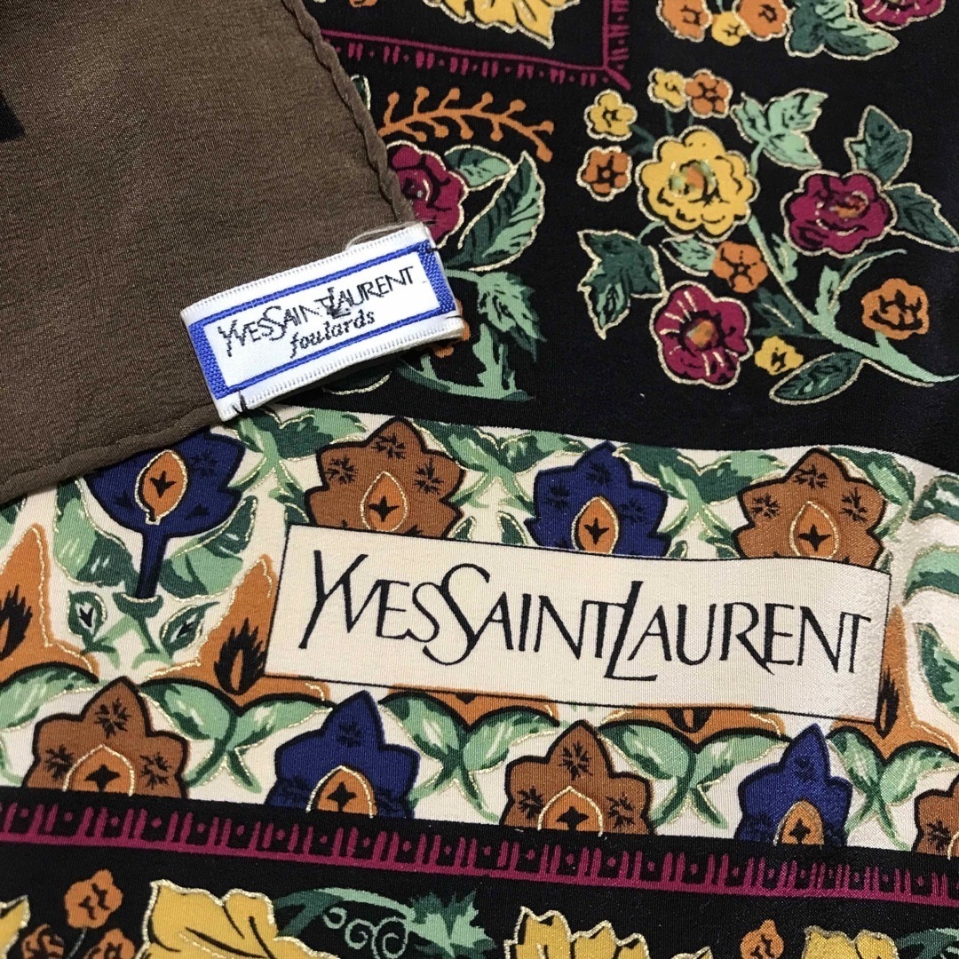 Yves Saint Laurent(イヴサンローラン)の美品　イヴサンローラン　スカーフ　ブラウン レディースのファッション小物(バンダナ/スカーフ)の商品写真