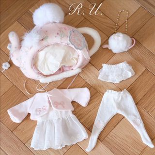 ブライス Qbaby お洋服 アウトフィット 海外作家製 リトルティーポット(人形)