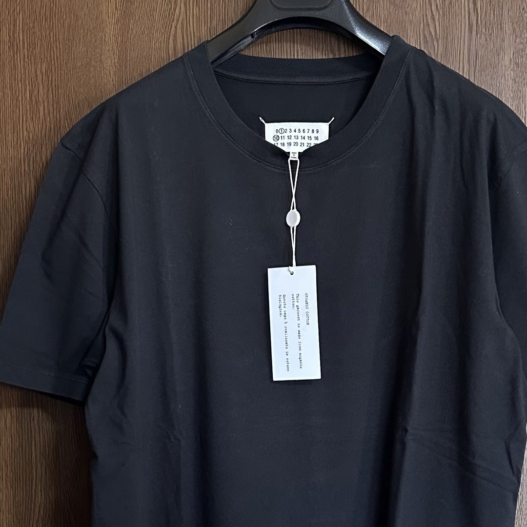 Maison Martin Margiela(マルタンマルジェラ)の黒XXL新品 メゾン マルジェラ オーガニック コットン レギュラー Tシャツ メンズのトップス(Tシャツ/カットソー(半袖/袖なし))の商品写真