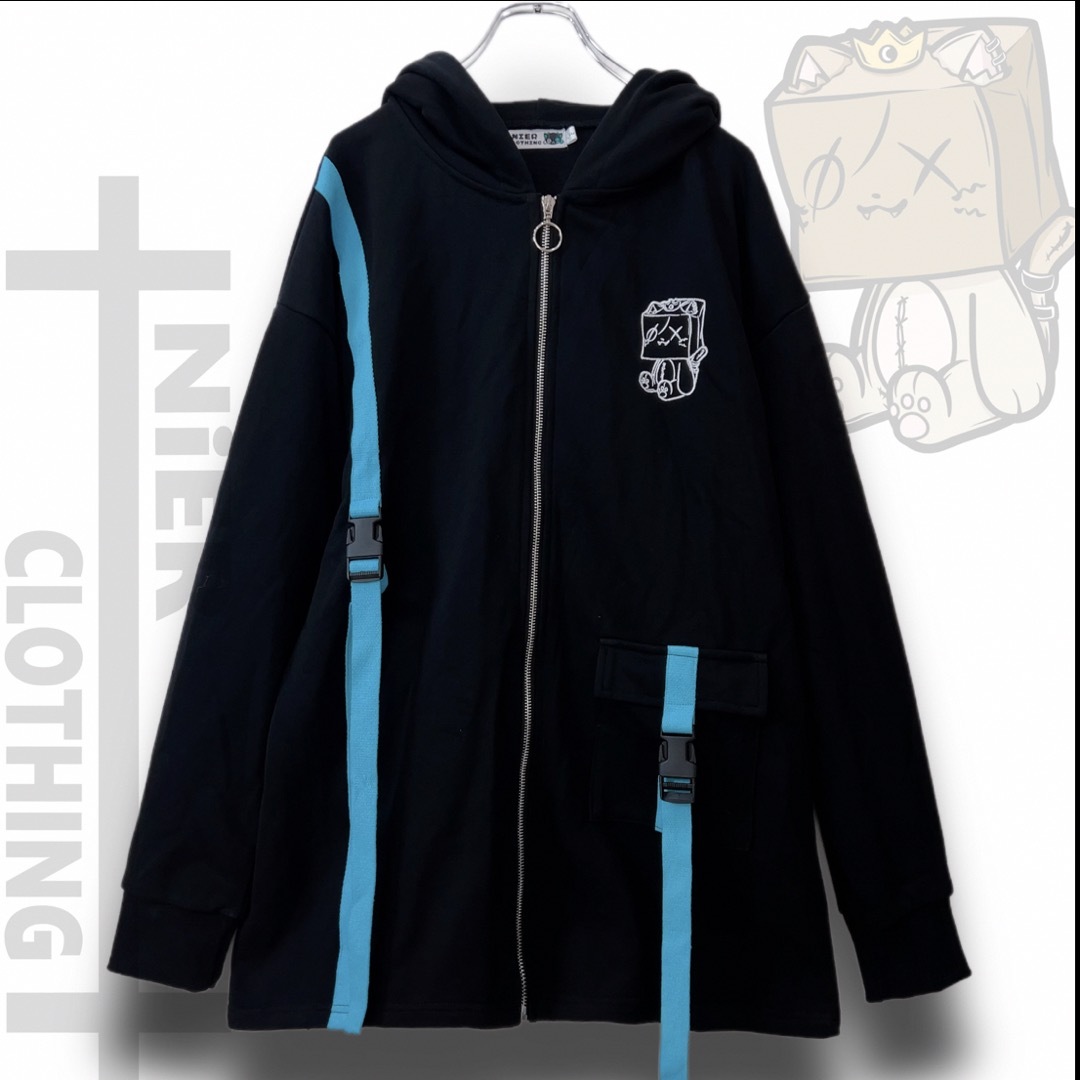 NieR Clothing(ニーアクロージング)のNieR 猫耳×ハーネス装飾付きZIP PARKA〔ミケ〕 レディースのトップス(パーカー)の商品写真