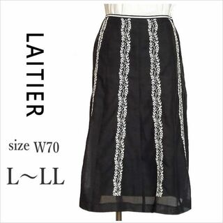〈LAITIER〉黒リーフ刺繍ミディアム丈スカート 日本製 W70 L～LL(ひざ丈スカート)
