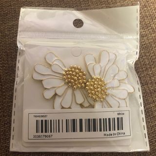 【難あり】お花のピアス(ピアス)