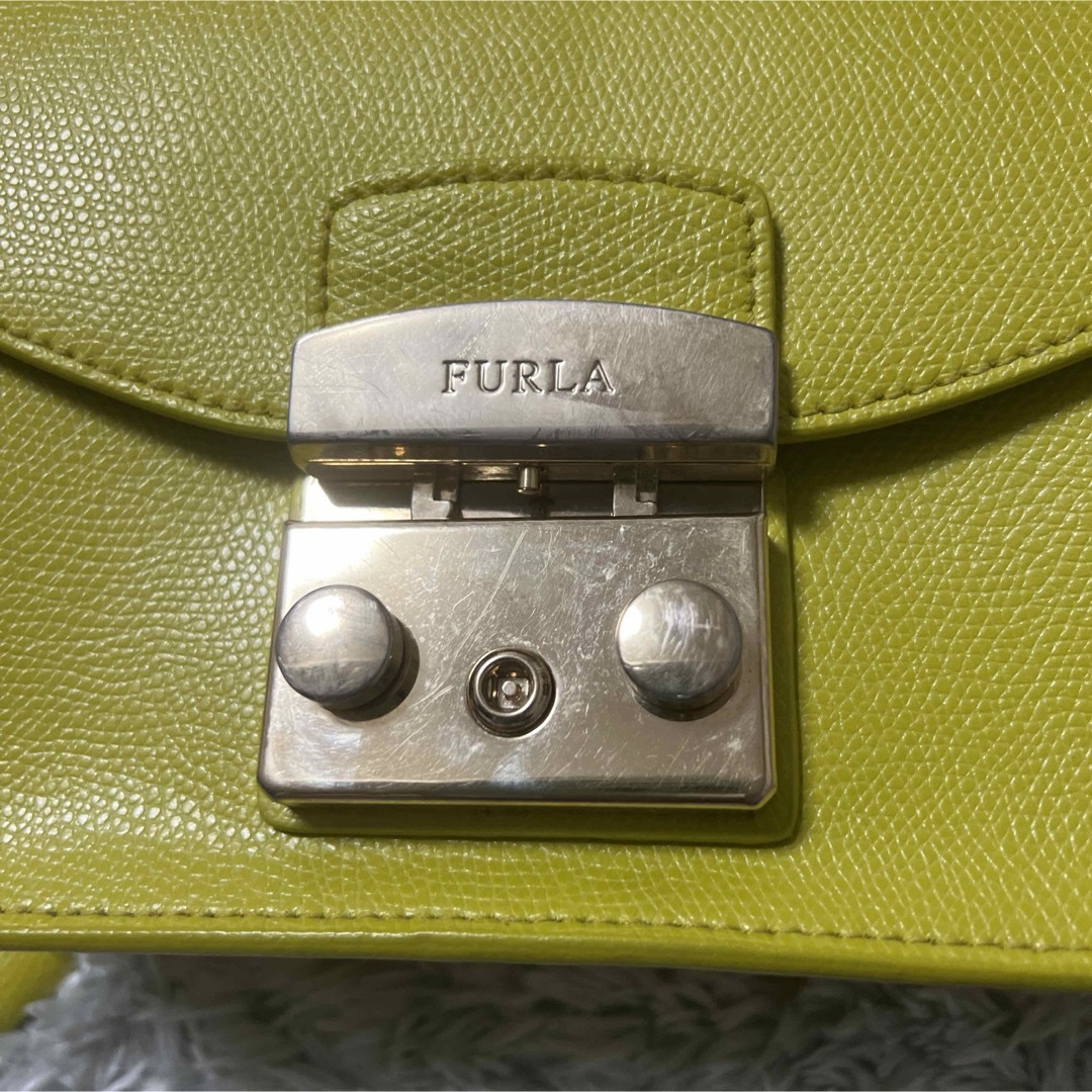 Furla(フルラ)のFURLAショルダーバッグ　イエロー レディースのバッグ(ショルダーバッグ)の商品写真