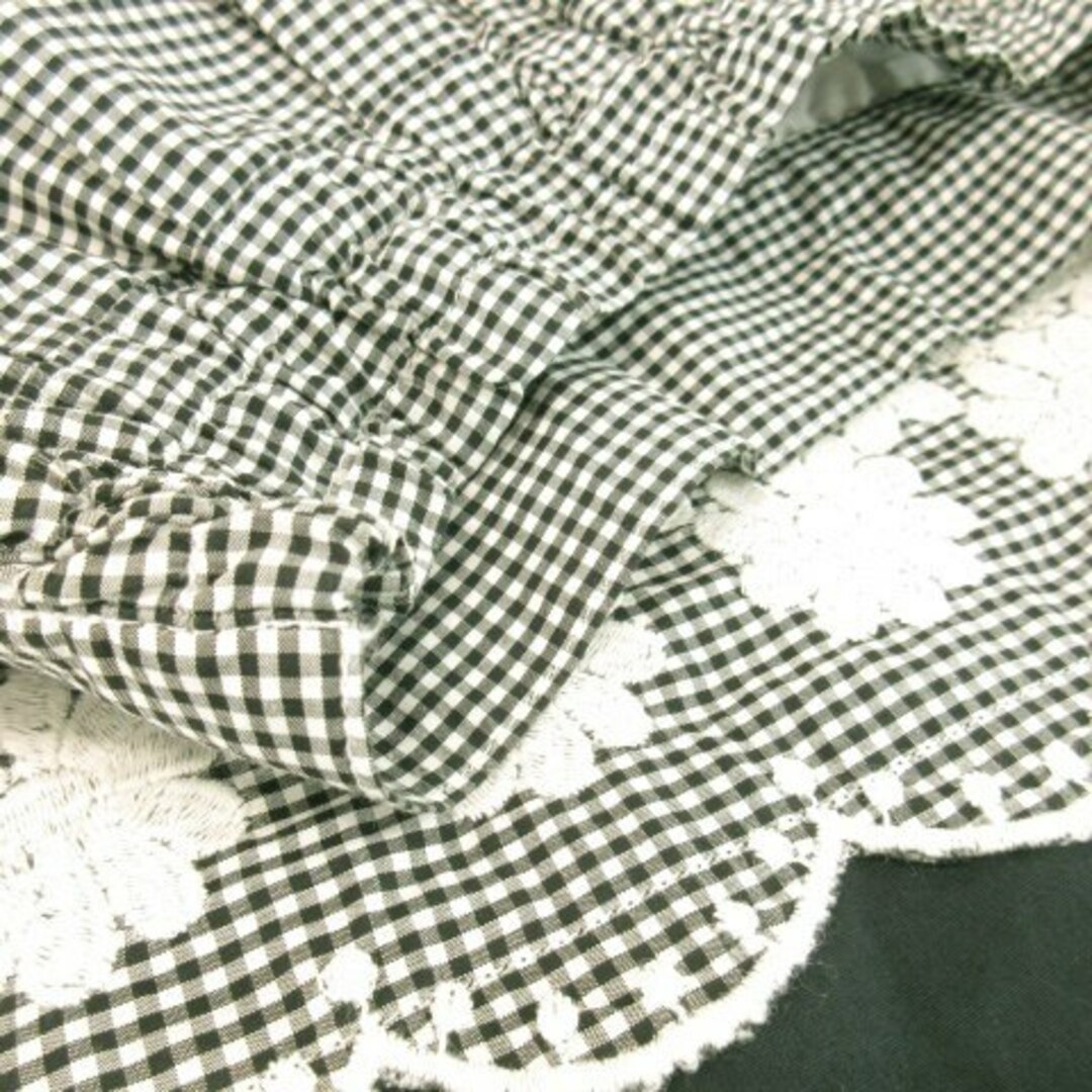 DO!FAMILY(ドゥファミリー)のドゥファミリィ スカート フレア ミモレ ロング 刺繍 花柄 チェック M 黒 レディースのスカート(ロングスカート)の商品写真