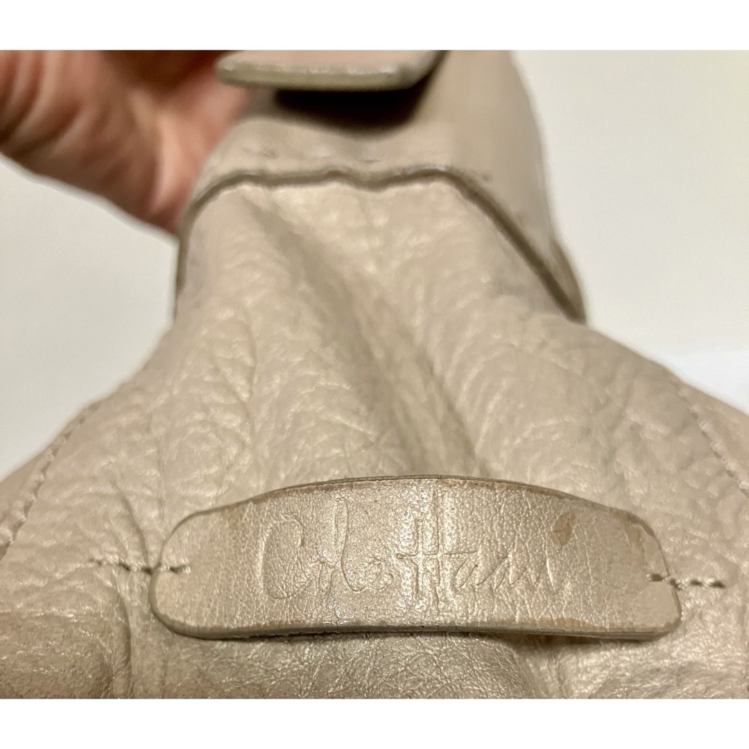 Cole Haan(コールハーン)のCOLEHAAN  巾着型　ショルダーバッグ　革　コールハーン レディースのバッグ(ショルダーバッグ)の商品写真