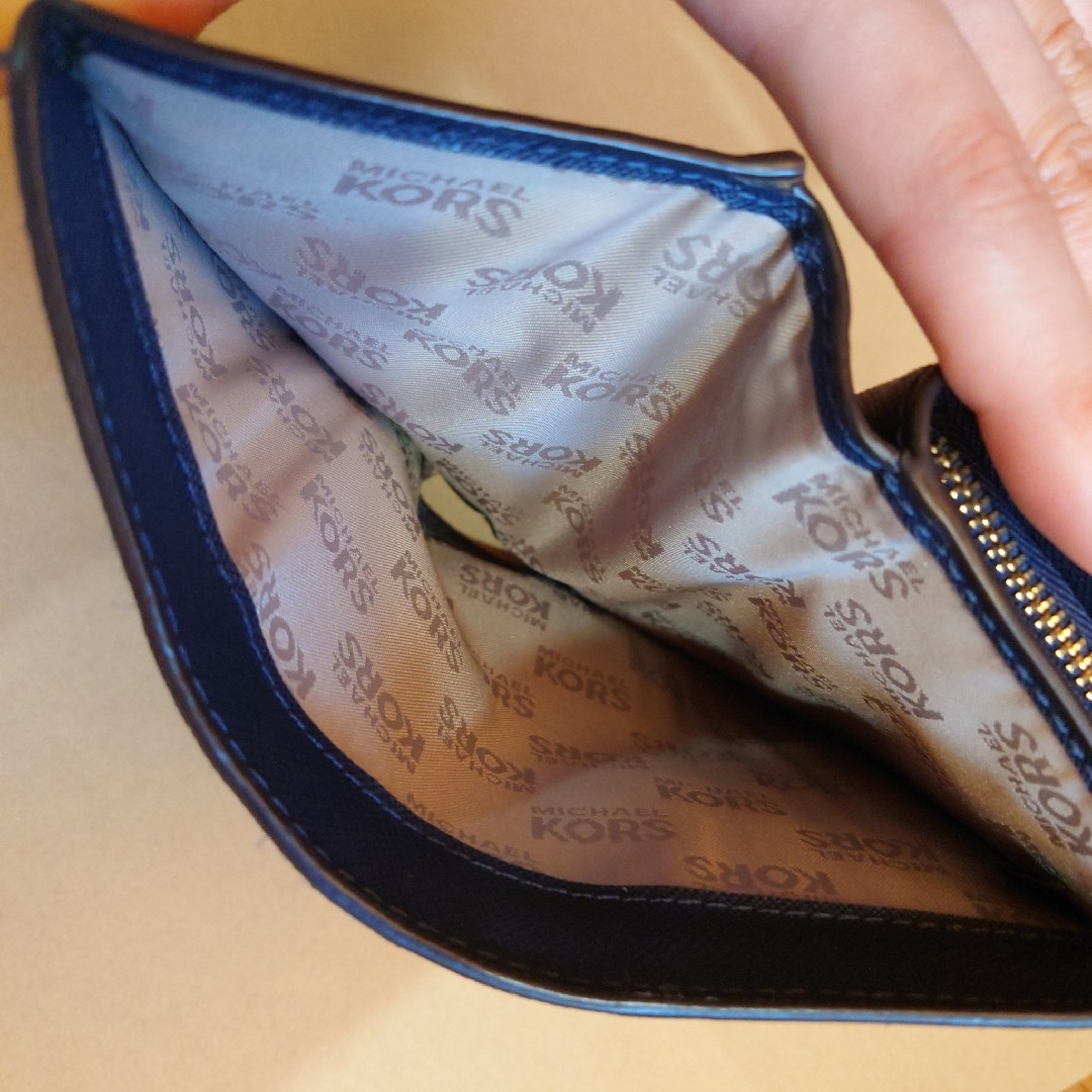 Michael Kors(マイケルコース)のマイケルコース 二つ折り財布 レディースのファッション小物(財布)の商品写真