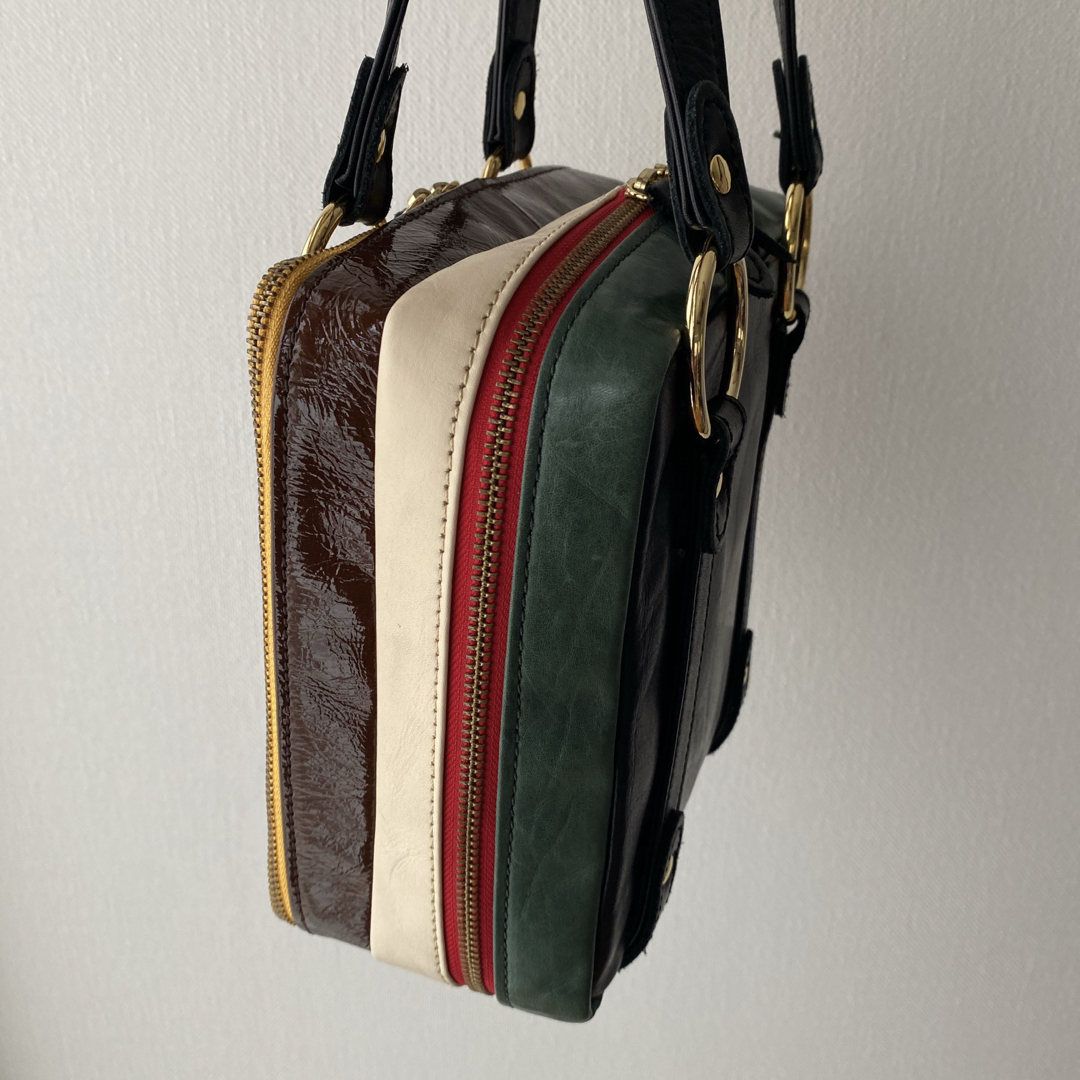 マルチカラー　BAG 本革 レディースのバッグ(ハンドバッグ)の商品写真