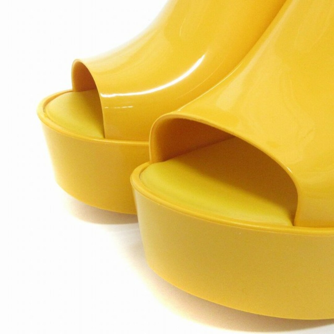Vivienne Westwood(ヴィヴィアンウエストウッド)のヴィヴィアンウエストウッド サンダル ハイヒール 黄 25.5cm ■SM1 レディースの靴/シューズ(サンダル)の商品写真