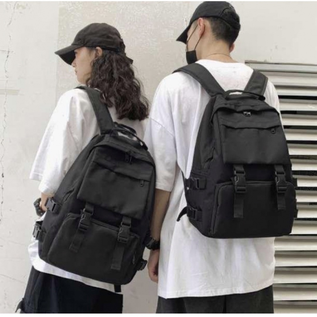 リュック　大容量　男女兼用　ポケット7個　A４サイズ　通勤通学　ポケット メンズのバッグ(バッグパック/リュック)の商品写真