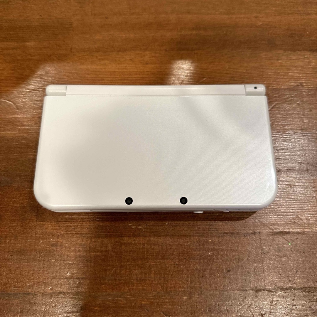 任天堂(ニンテンドウ)のnew  Nintendo  3DS  LL エンタメ/ホビーのゲームソフト/ゲーム機本体(携帯用ゲーム機本体)の商品写真