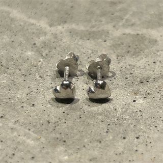 VINTAGE ヴィンテージ シルバー925ハートデザインスタッドピアス/アクセ(ピアス(両耳用))