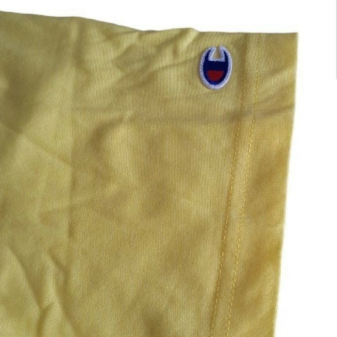 Champion(チャンピオン)の未使用　チャンピオン　半袖　Tシャツ　ロゴ　イエロー　黄色　M レディースのトップス(Tシャツ(半袖/袖なし))の商品写真
