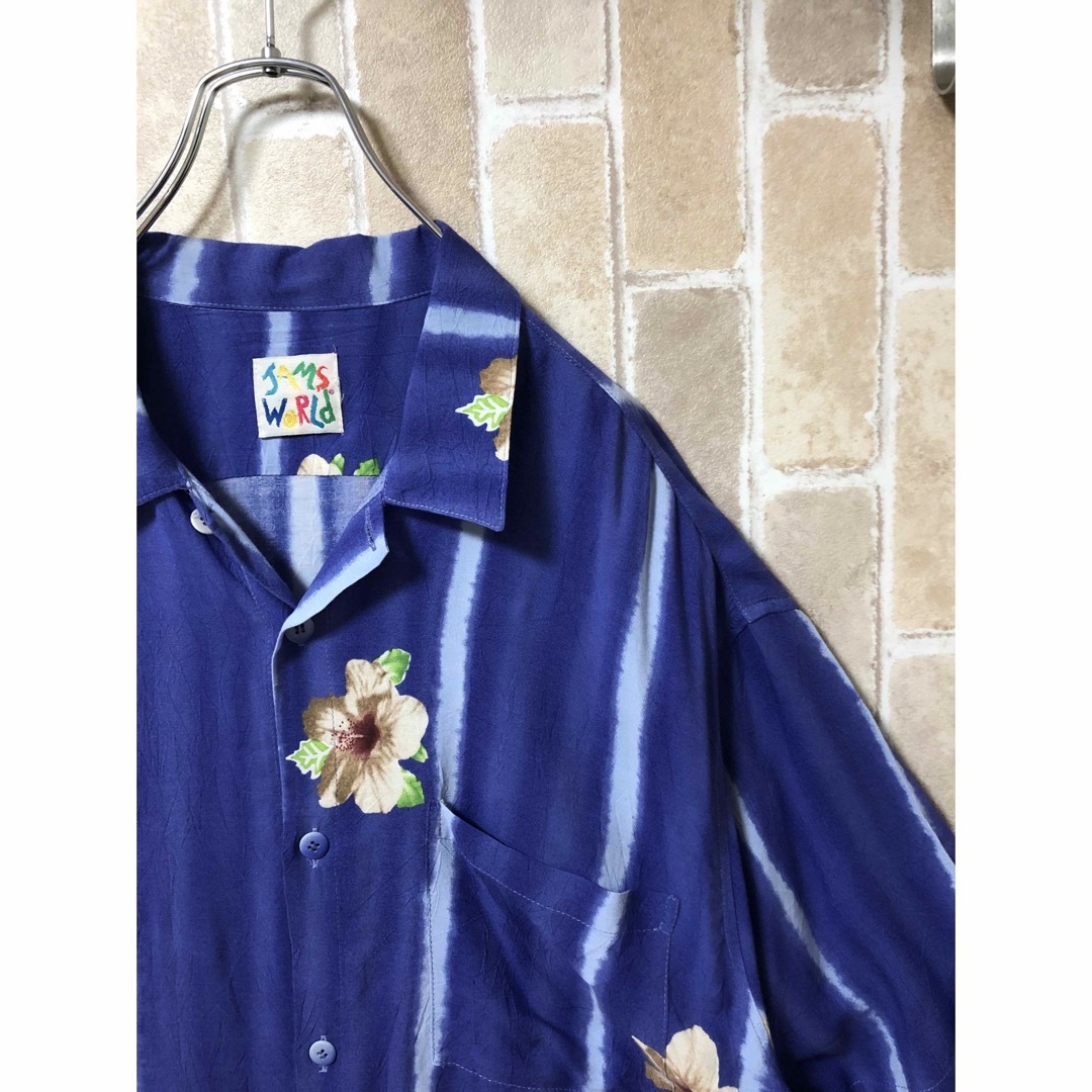 【アロハシャツ】レーヨン100% 古着　花柄　ハイビスカス　ウォッシュ加工 メンズのトップス(シャツ)の商品写真