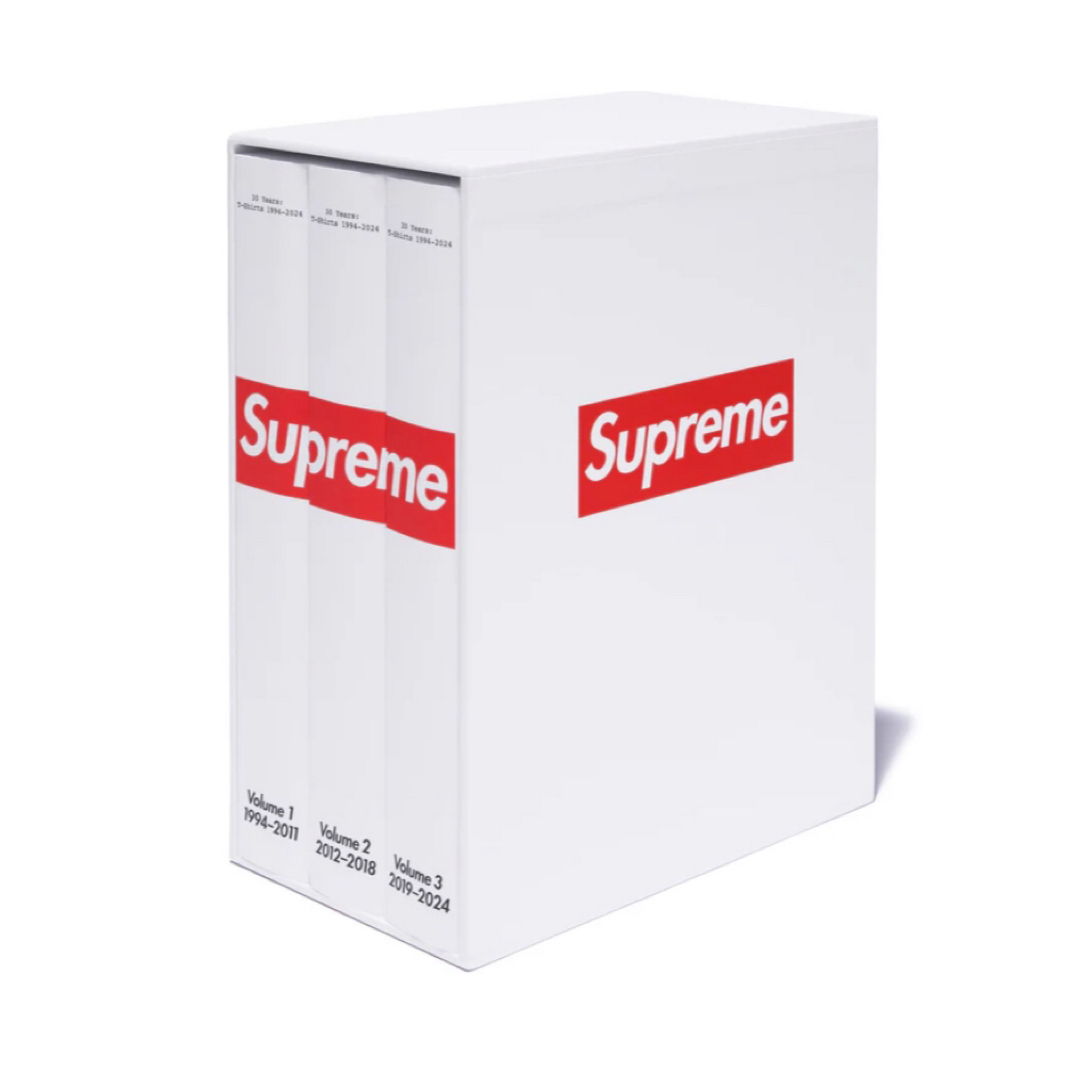 Supreme(シュプリーム)のSupreme 30 Years T-Shirts 1994-2024 Book エンタメ/ホビーの本(アート/エンタメ)の商品写真