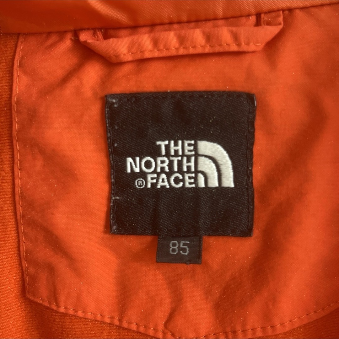 THE NORTH FACE(ザノースフェイス)のノースフェイス　マウンテンパーカー　オレンジ　レディースＭ レディースのジャケット/アウター(ナイロンジャケット)の商品写真