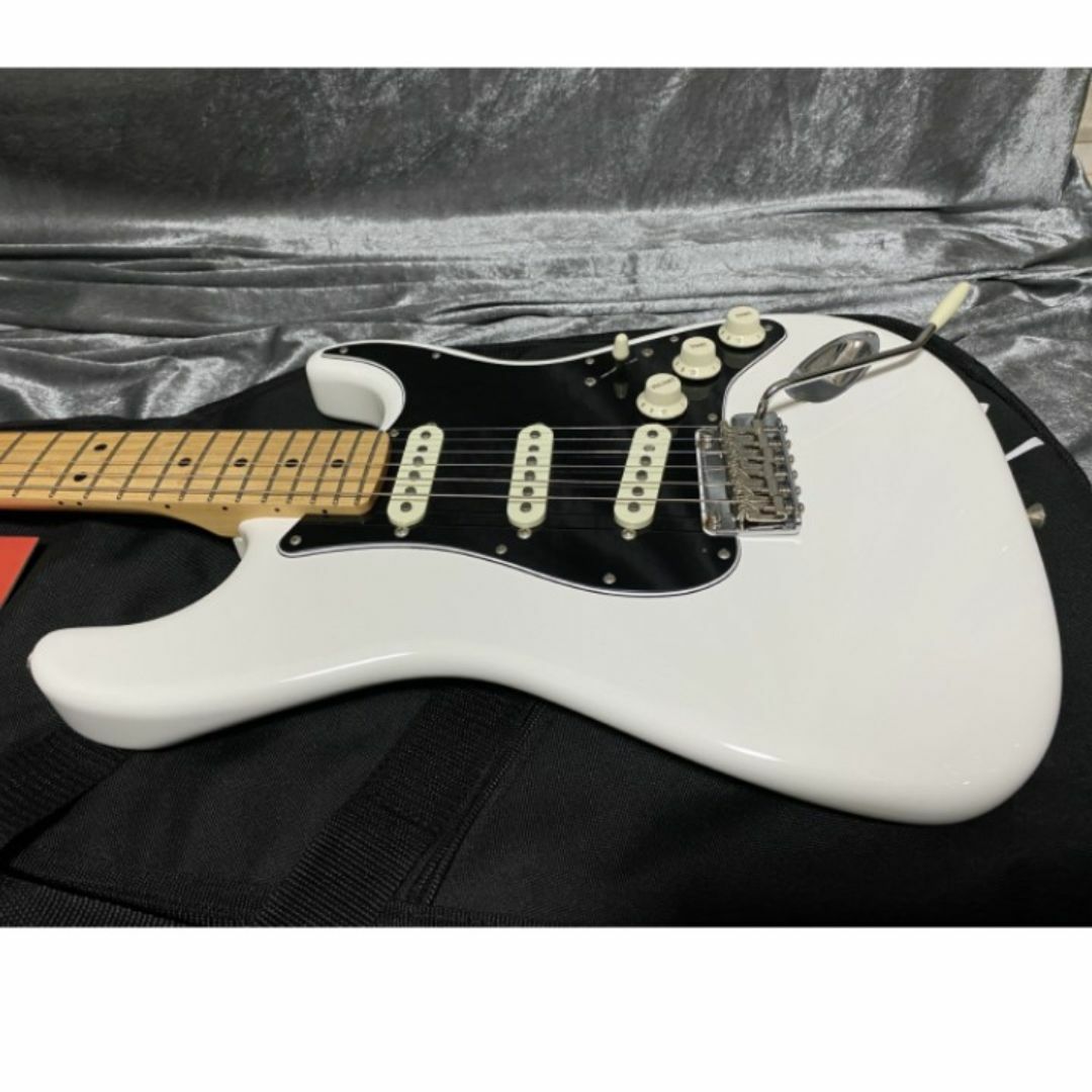 Fender(フェンダー)の2022年製 Fender Japan Junior Collection ST 楽器のギター(エレキギター)の商品写真