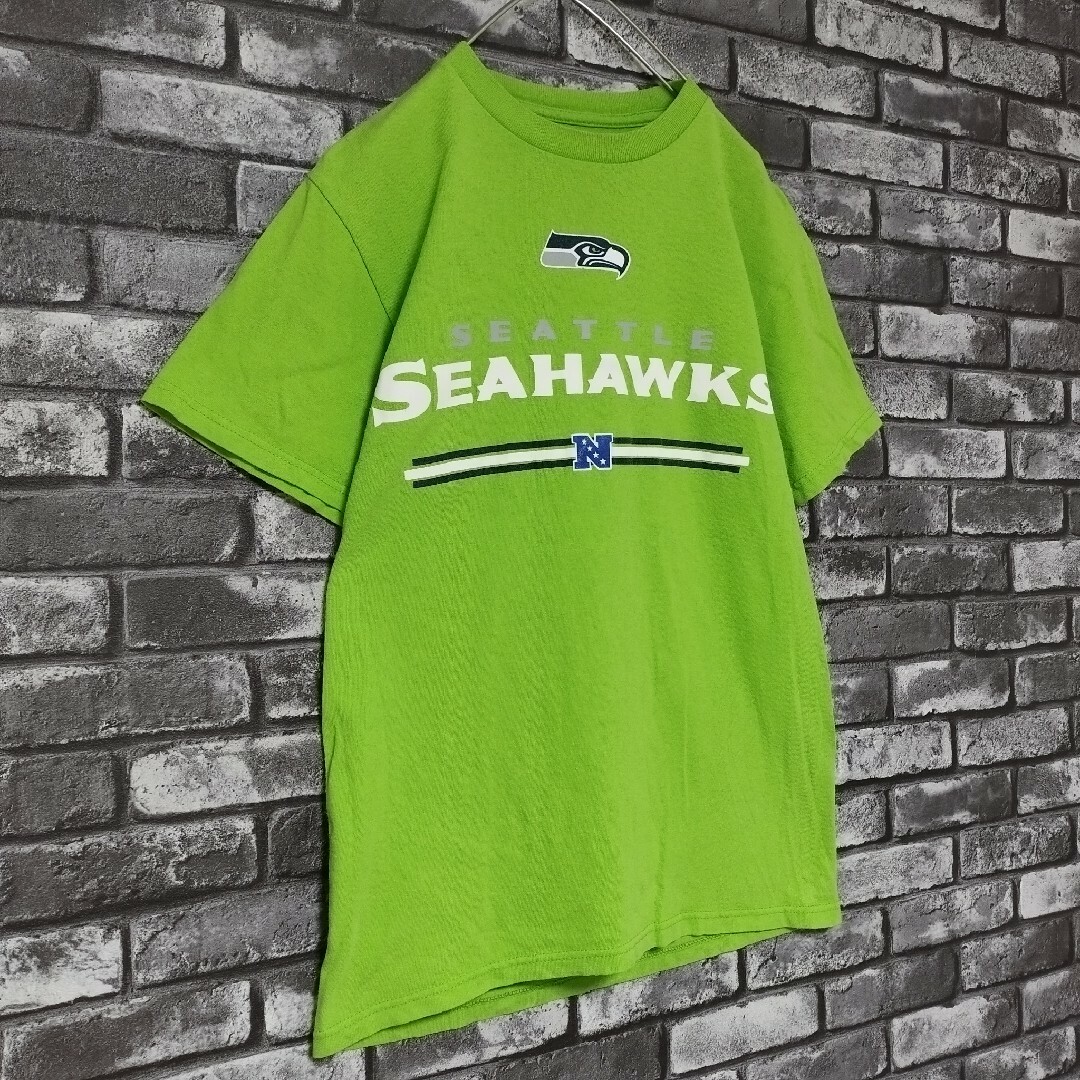 NFLシアトルシーホークスビッグプリントロゴtシャツTシャツアメフトtee緑 メンズのトップス(Tシャツ/カットソー(半袖/袖なし))の商品写真