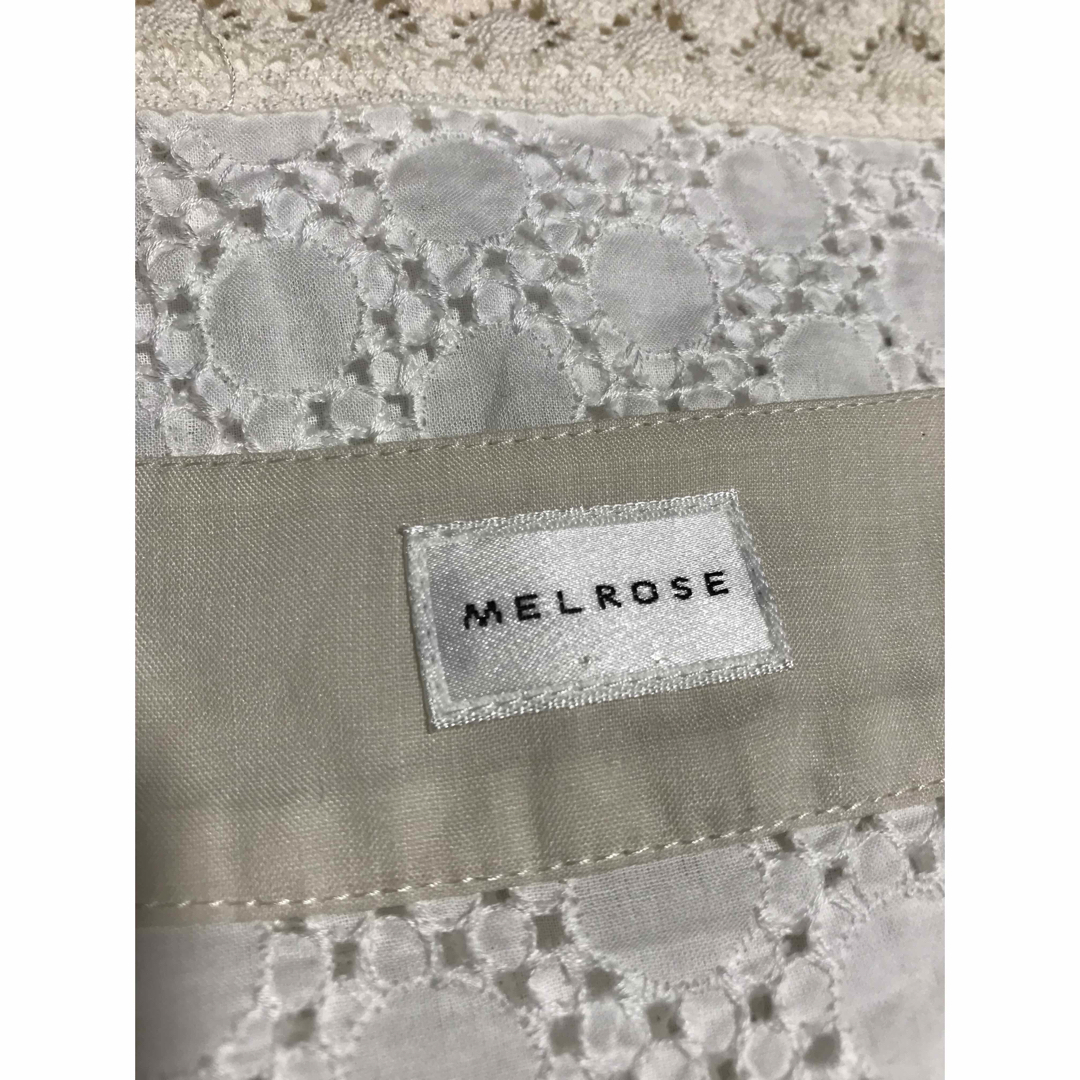 MELROSE(メルローズ)のMELROSE メルローズ　アイレットレース　五部袖ワンピース　膝上丈 レディースのワンピース(ミニワンピース)の商品写真