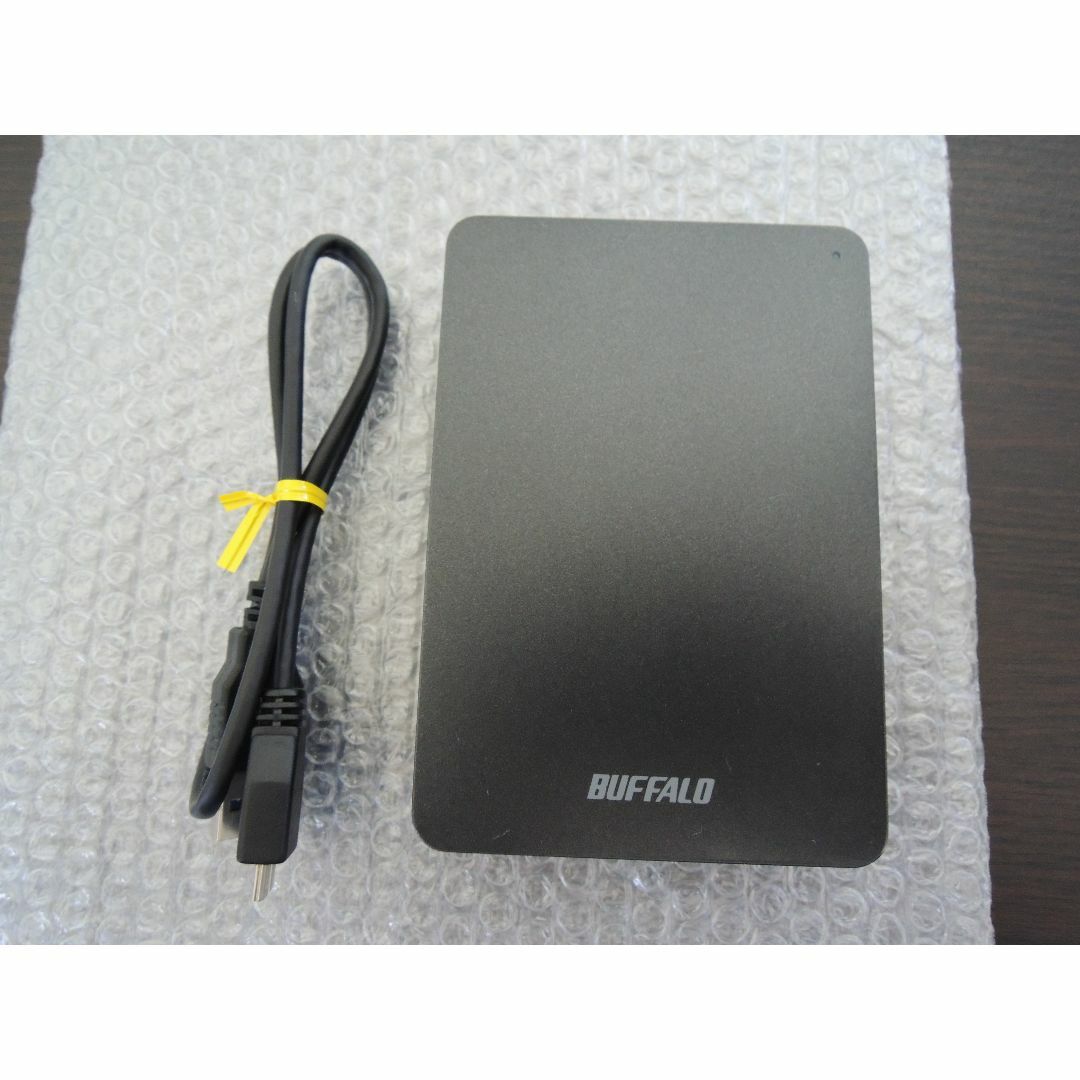 Buffalo(バッファロー)の3TB ★BUFFALO耐衝撃 おでかけロック HD-PNF3.0U3-GBC スマホ/家電/カメラのPC/タブレット(PC周辺機器)の商品写真