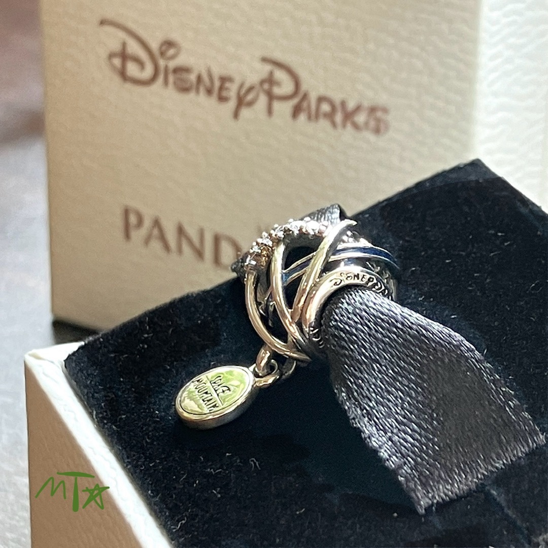 Disney(ディズニー)のPandora Disney Space Mountain Charm レディースのアクセサリー(チャーム)の商品写真