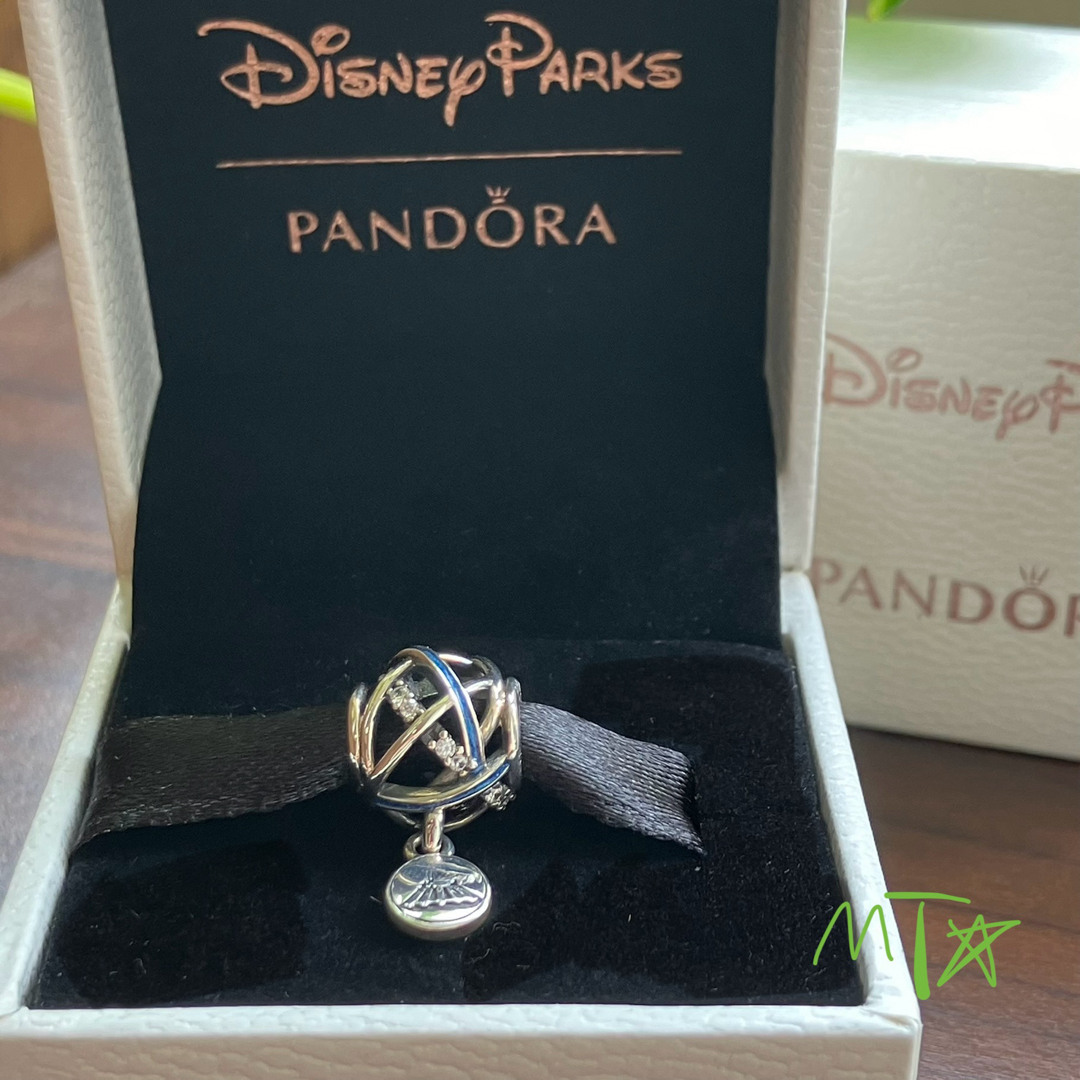 Disney(ディズニー)のPandora Disney Space Mountain Charm レディースのアクセサリー(チャーム)の商品写真