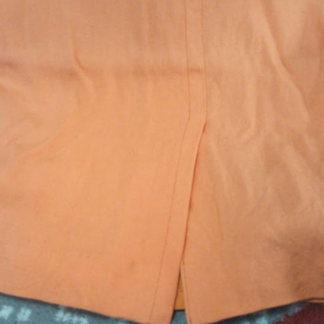 celine(セリーヌ)のCELINE PARIS　セリーヌ　スカート　オレンジ　フランス製　ブランド レディースのスカート(ひざ丈スカート)の商品写真