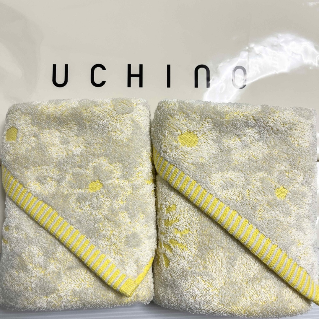 UCHINO(ウチノ)の新品　フェイスタオル　ウチノ　2枚　レモン　フラワー　ボタニカル　北欧　タオル インテリア/住まい/日用品の日用品/生活雑貨/旅行(タオル/バス用品)の商品写真