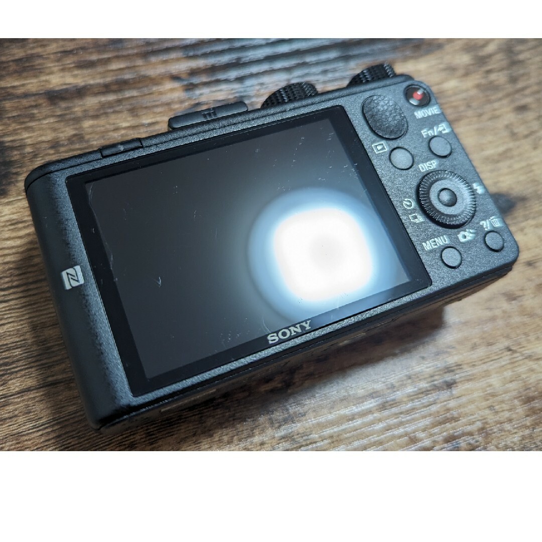 SONY(ソニー)の中古品 SONY デジタルカメラ DSC-HX60V カバー,SDカード付 スマホ/家電/カメラのカメラ(コンパクトデジタルカメラ)の商品写真