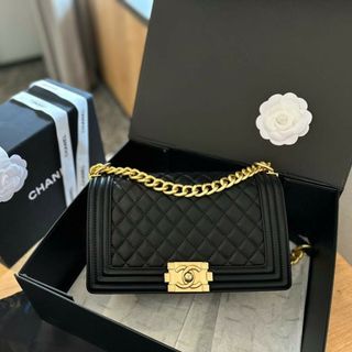 シャネル(CHANEL)の極上品♡CHANEL シャネル ♡チェーンショルダーバック♡可愛い(ロングワンピース/マキシワンピース)