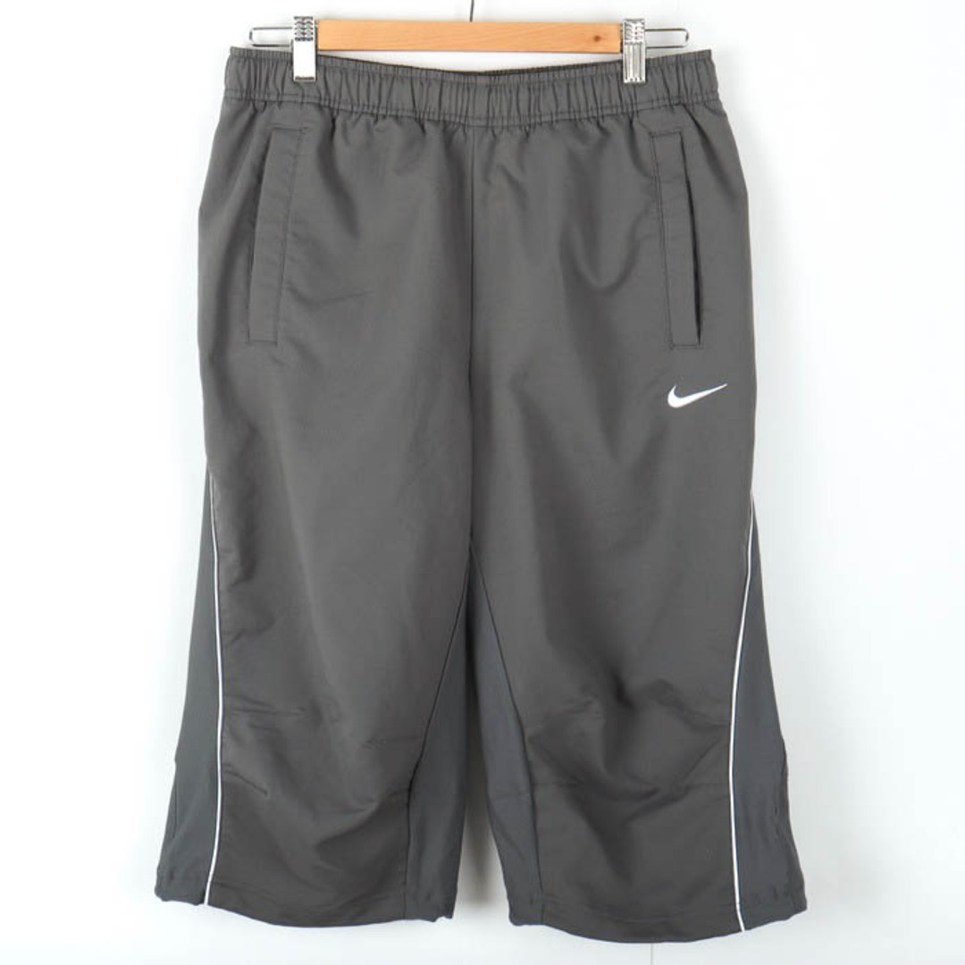 NIKE(ナイキ)のナイキ ショートパンツ ボトムス ハーフパンツ スポーツウエア ドライフィット メンズ Mサイズ グレー×白 NIKE メンズのパンツ(ショートパンツ)の商品写真