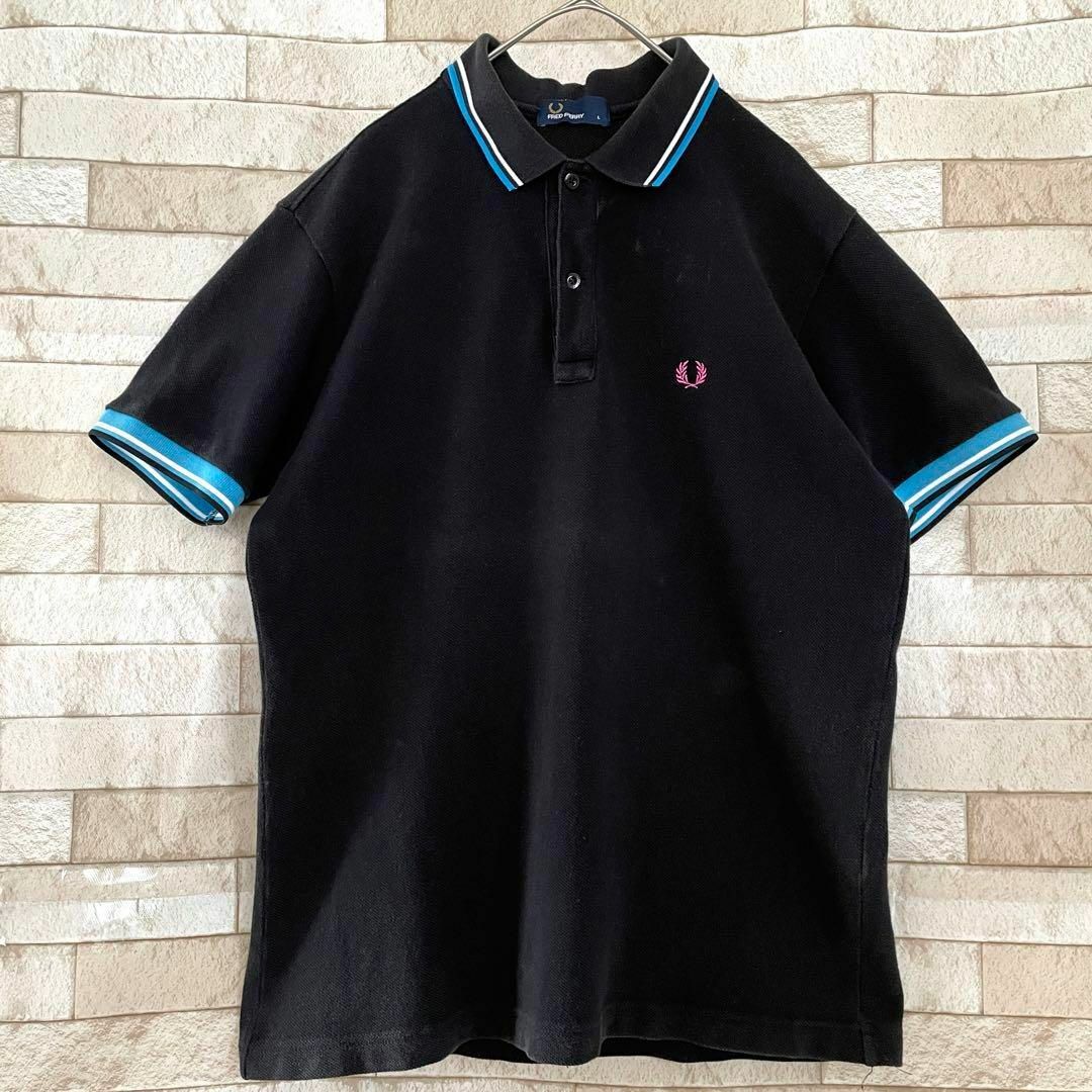 FRED PERRY(フレッドペリー)のフレッドペリー ポロシャツ 半袖 刺繍 黒 青 白 L レディースのトップス(ポロシャツ)の商品写真