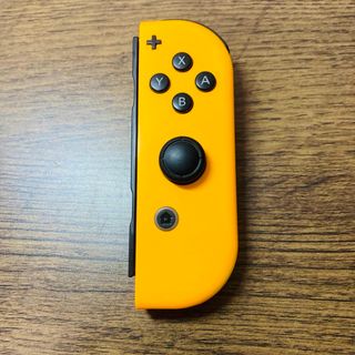 ニンテンドースイッチ(Nintendo Switch)の【純正品】NintendoSwitch　ジョイコン　ネオンオレンジ(その他)