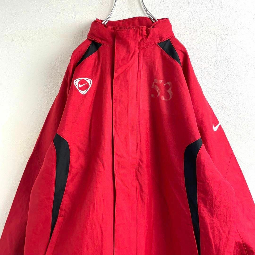 NIKE(ナイキ)のナイキ　赤　ワンポイントロゴ　チームプリント　ナイロンジャケット　ジャージ メンズのジャケット/アウター(ナイロンジャケット)の商品写真