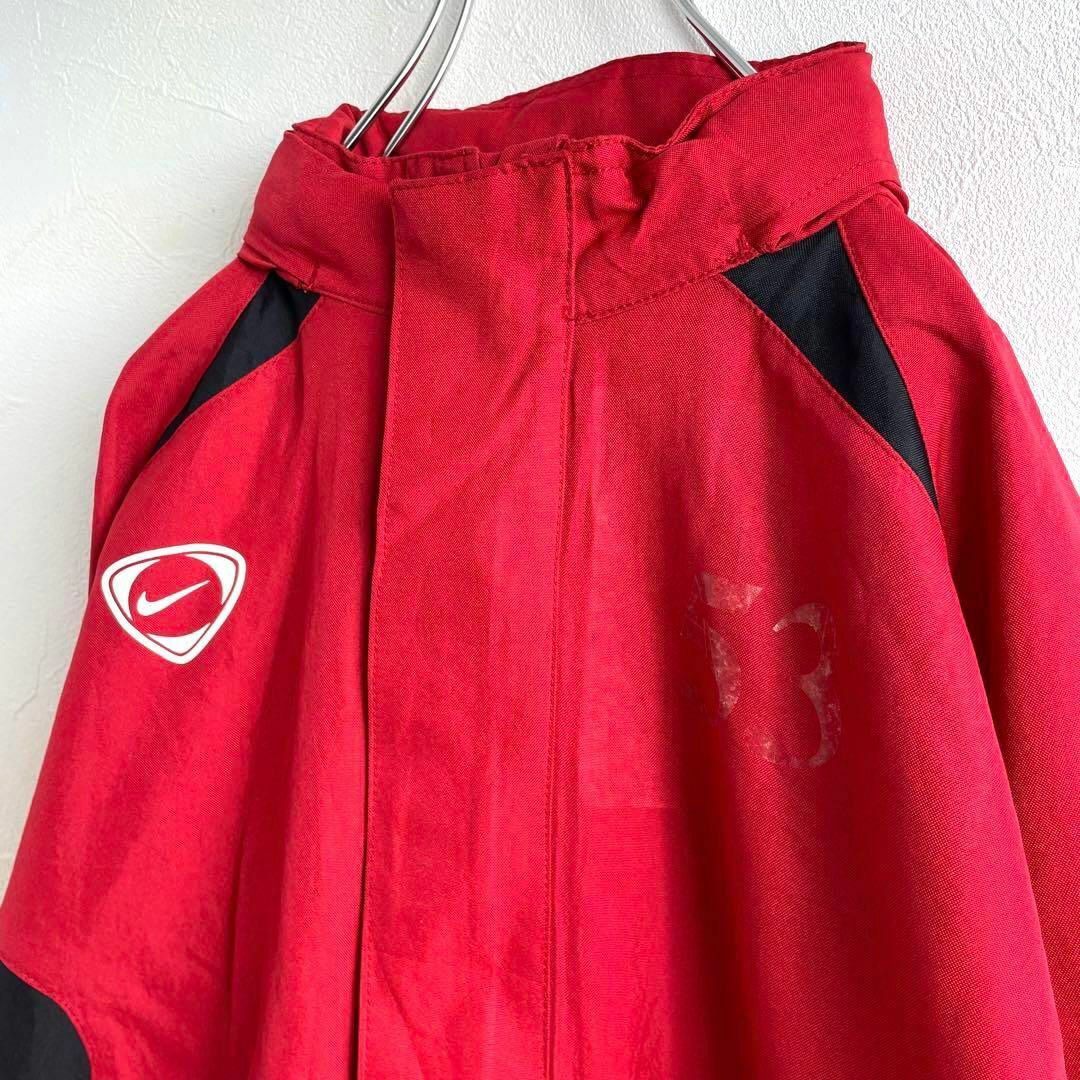 NIKE(ナイキ)のナイキ　赤　ワンポイントロゴ　チームプリント　ナイロンジャケット　ジャージ メンズのジャケット/アウター(ナイロンジャケット)の商品写真