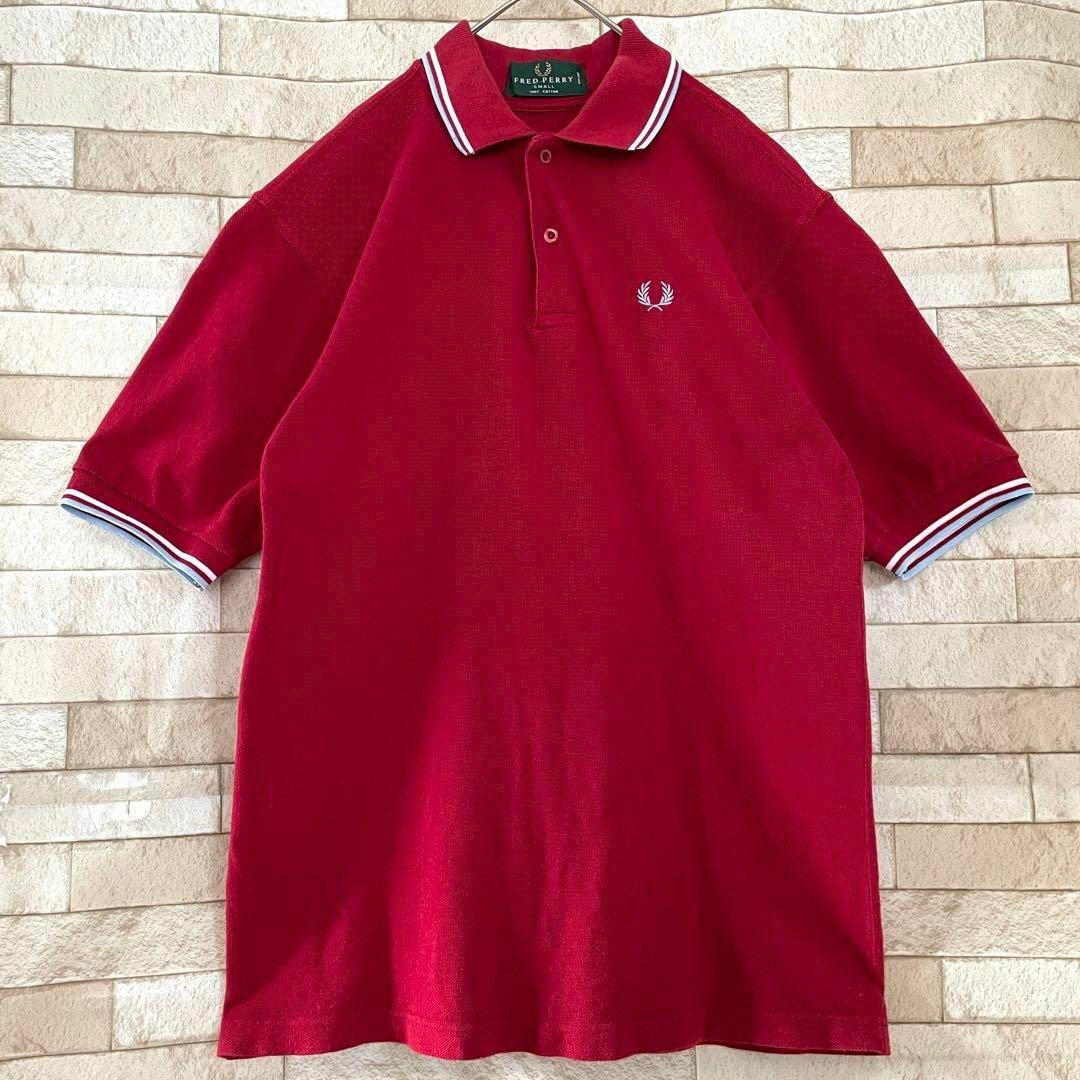 FRED PERRY(フレッドペリー)のフレッドペリー イングランド製 ポロシャツ 半袖 刺繍 ボルドー 白 青 メンズのトップス(ポロシャツ)の商品写真