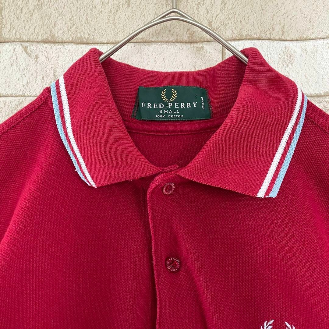 FRED PERRY(フレッドペリー)のフレッドペリー イングランド製 ポロシャツ 半袖 刺繍 ボルドー 白 青 メンズのトップス(ポロシャツ)の商品写真